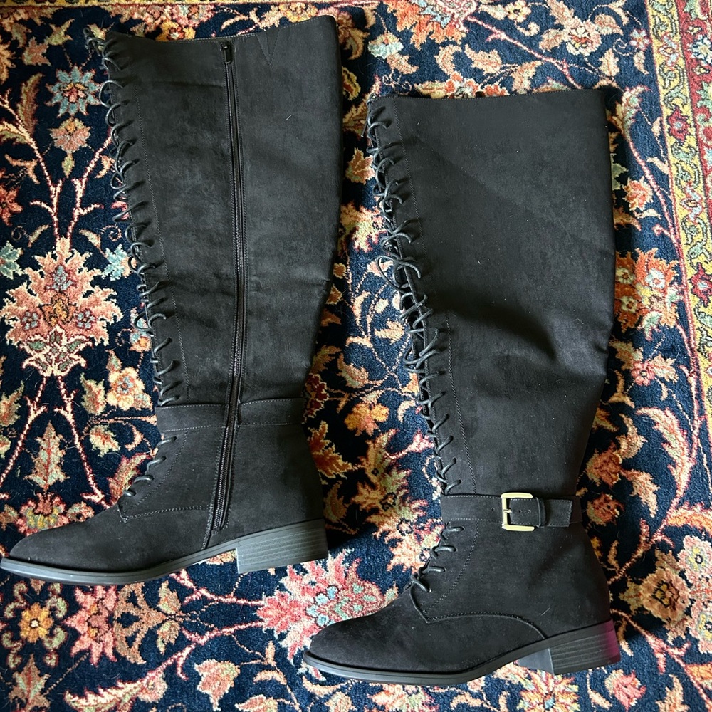 Torrid Size 11 Black Over the Knee Lace Up Boot